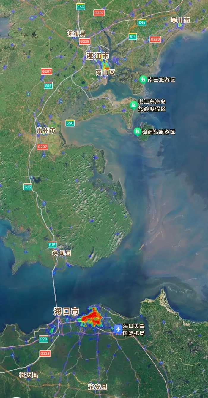 湛江虽有703万常住人口，但是市区繁华程度远不如297万的海口